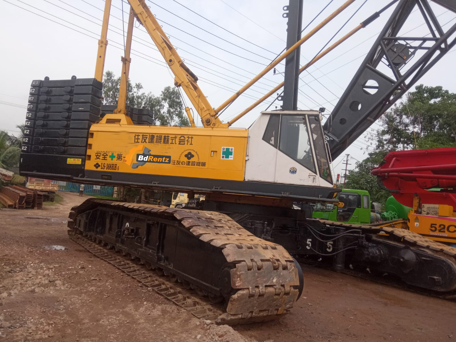 heavy construction equipment sumitomo crawler crane 250 ton in bangladesh