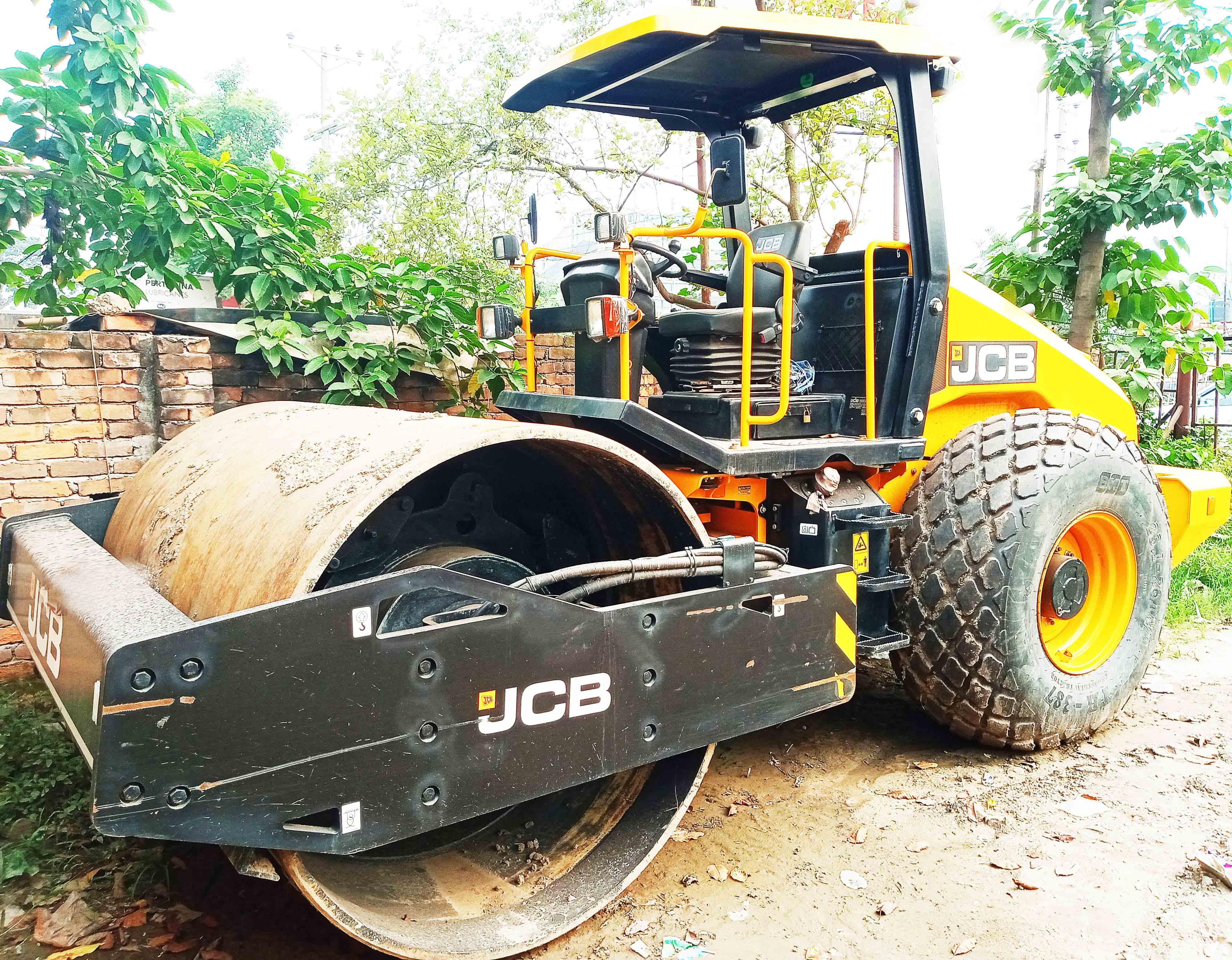 best jcb soil compactor roller rental company in bd