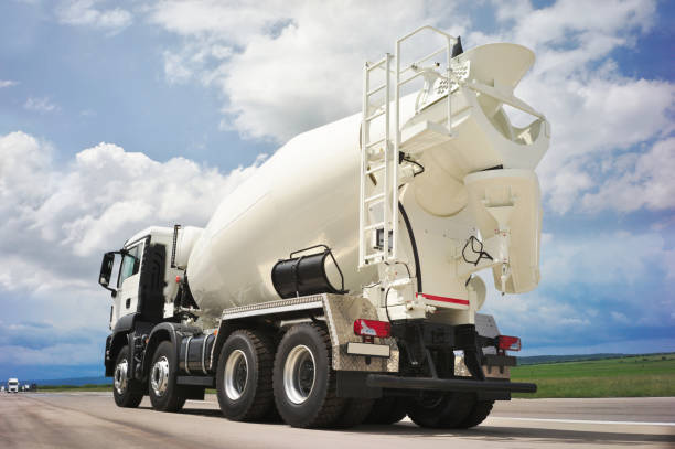 Cement Mixer Truck: 4 m3